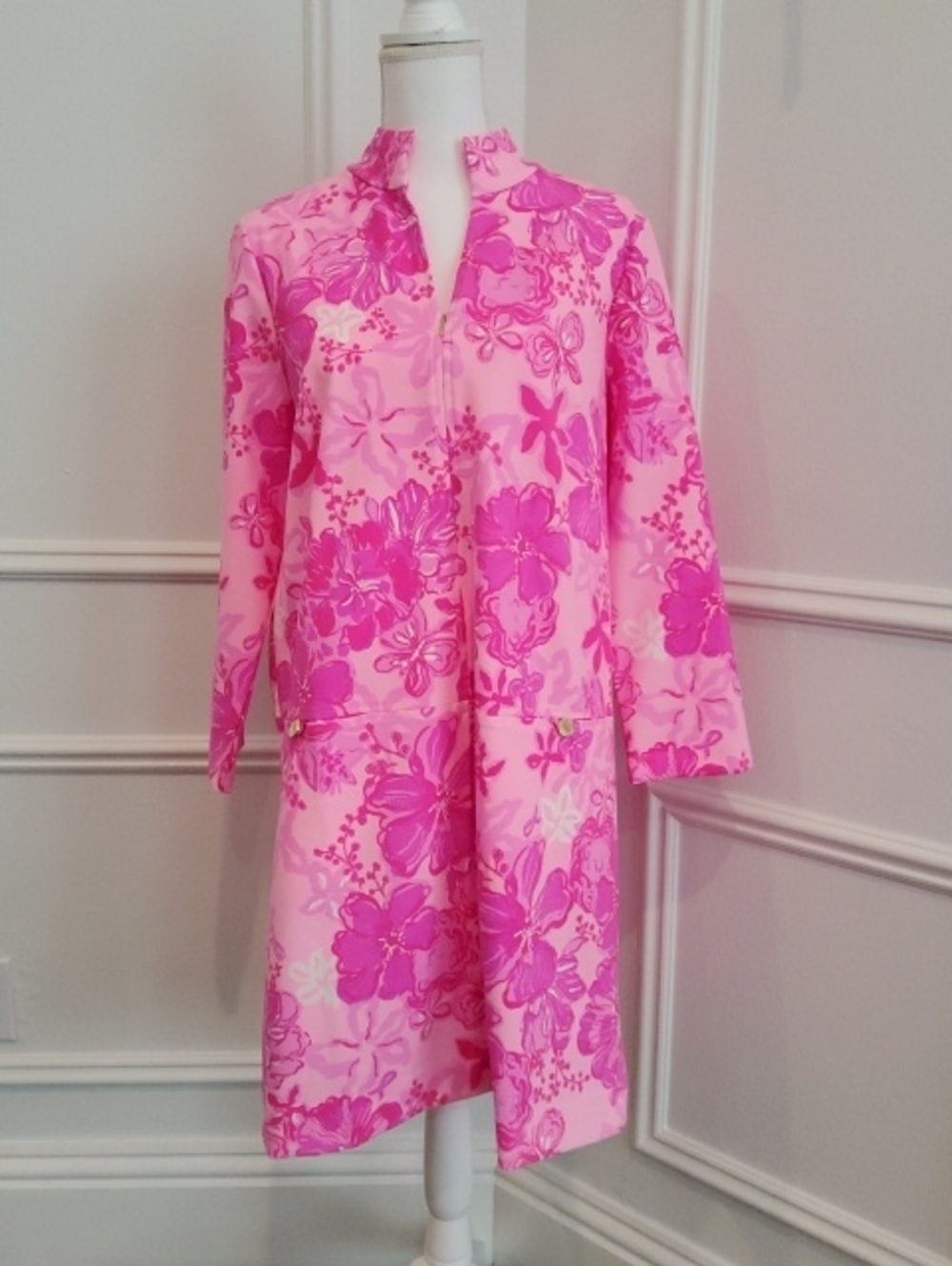 Lilly Pulitzer Pink Floral V-Neck Women's Dress - NWT - Picture 1 of 5